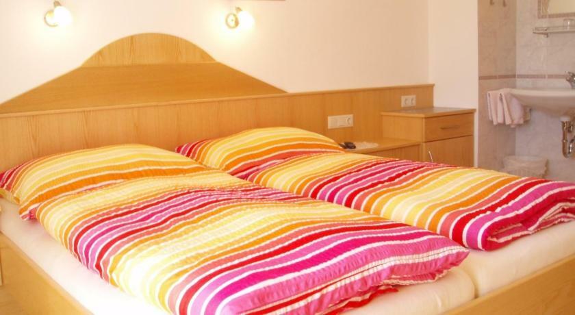 Gaestehaus Lanzinger Liesing Dış mekan fotoğraf